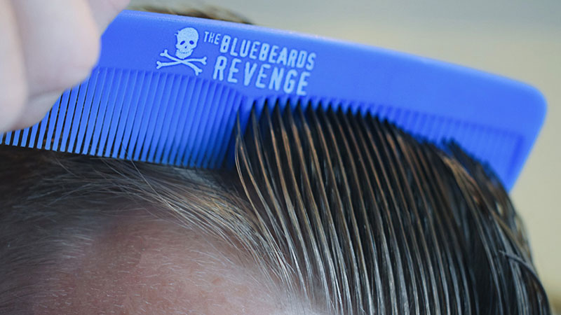 Bluebeards Revenge Blue Comb